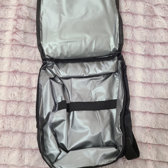 Lunch Box - Picture 3 of 4